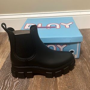 NWT JEFFREY CAMPBELL MATTE BLACK RAIN BOOTS